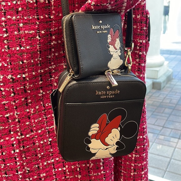 Kate Spade Disney Minnie Mouse Daisy Vanity Crossbody Bag & Zip Around Wallet - Picture 2 of 16